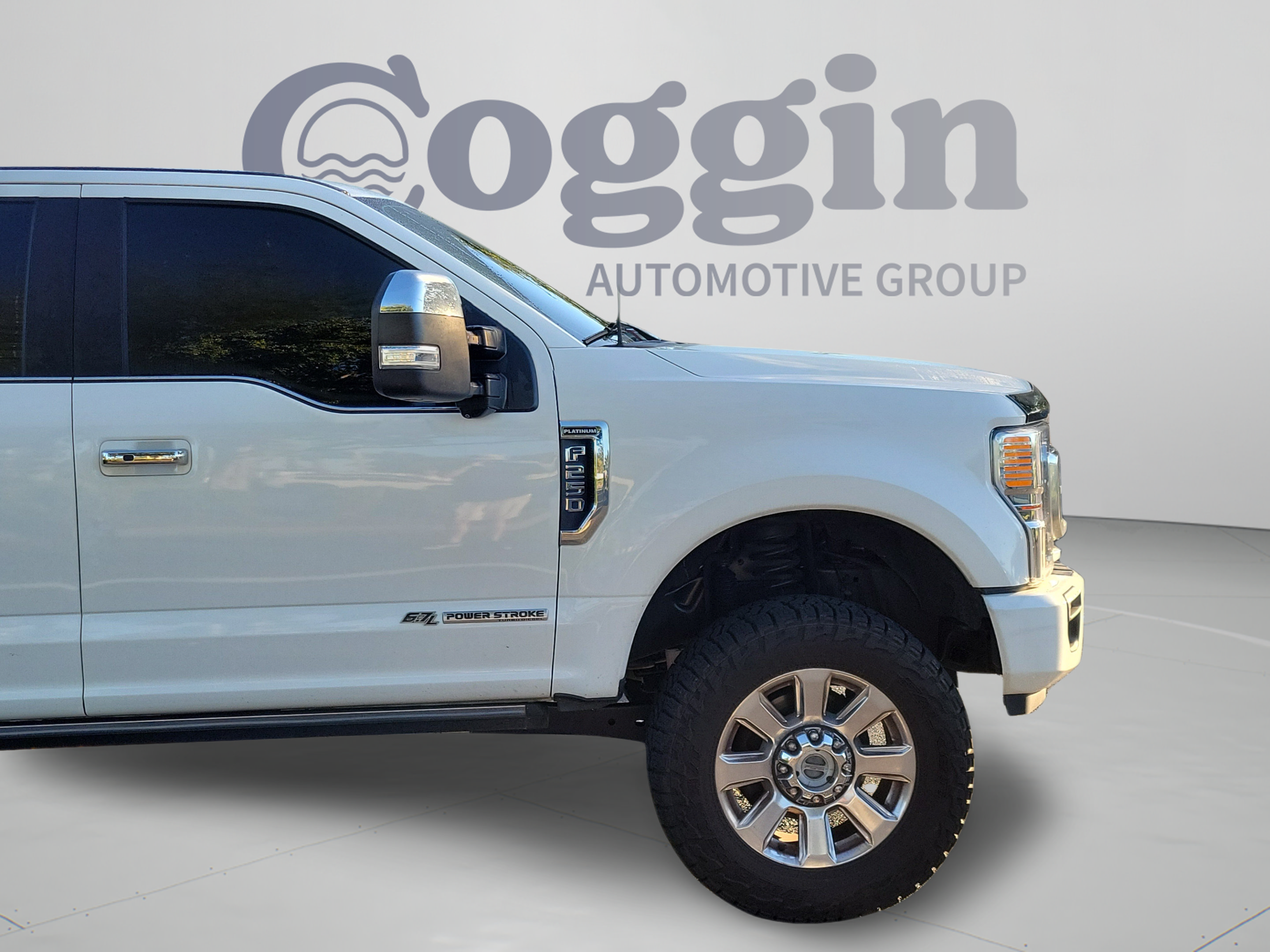 Used 2021 Ford F250 Platinum w/ FX4 Off-Road Package AWD/4WD image 13