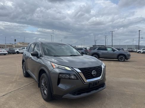 Certified 2023 Nissan Rogue S image 1
