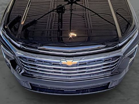 New 2026 Chevrolet Traverse LT w/ Sun and Wheel Package image 16