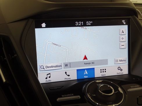 Used 2018 Ford Escape Titanium image 8