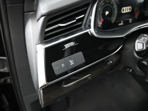 New 2026 Audi Q7 2.0T Premium AWD/4WD image 7