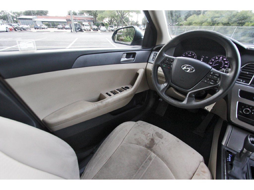 Used 2015 Hyundai Sonata SE FWD image 9
