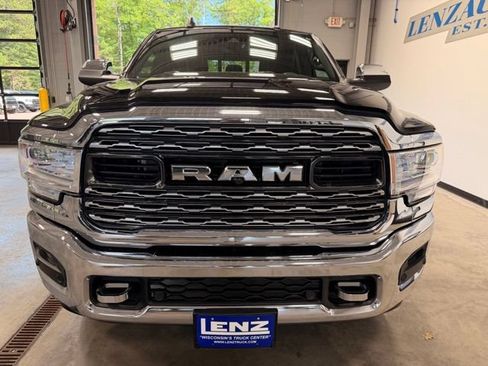 Used 2020 RAM 2500 Limited AWD/4WD image 3