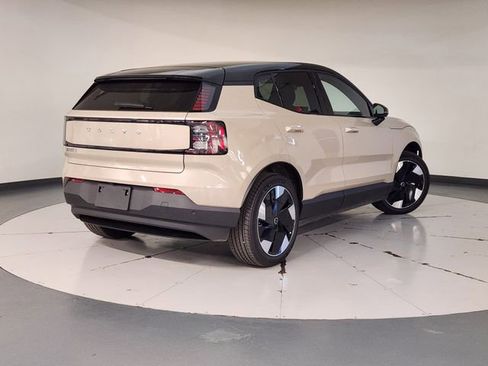 New 2026 Volvo EX30 Plus w/ Climate Package image 2