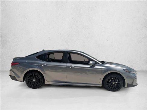 Certified 2026 Toyota Camry SE image 4