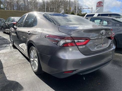 Used 2024 Toyota Camry LE image 2