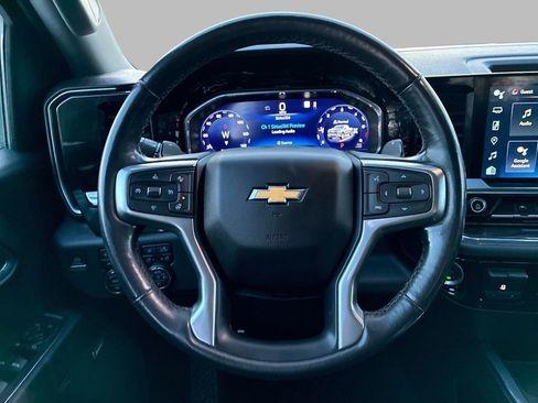 Used 2023 Chevrolet Silverado 1500 LTZ w/ Technology Package AWD/4WD image 17