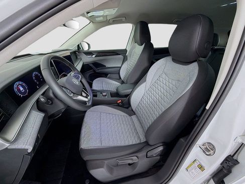 New 2026 Volkswagen Tiguan S AWD/4WD image 22