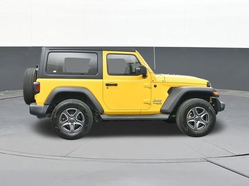 Used 2019 Jeep Wrangler Sport AWD/4WD image 19