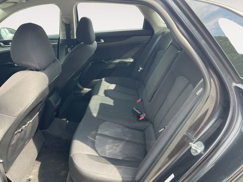 Used 2022 Kia K5 LXS FWD image 13