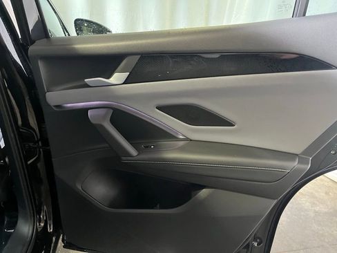 New 2026 Volkswagen Tiguan SE image 24