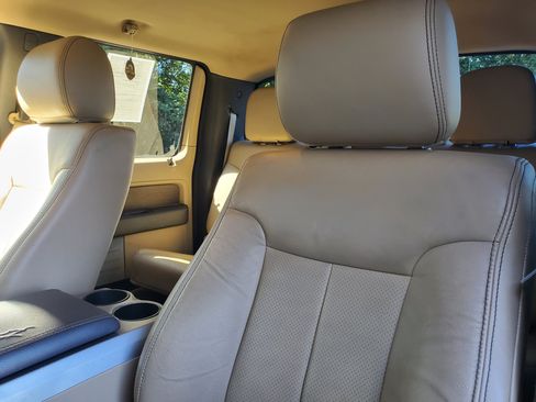 Used 2014 Ford F150 Lariat w/ Equipment Group 501A Mid image 25