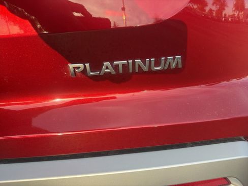 Used 2022 Nissan Pathfinder Platinum w/ Cargo Package image 8