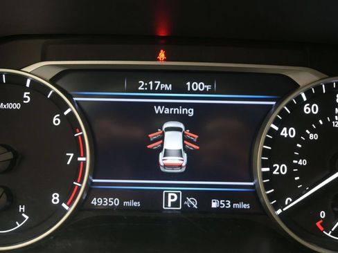 Used 2025 Nissan Sentra SV w/ All-Weather Package FWD image 14
