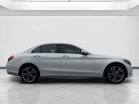 Used 2019 Mercedes-Benz C 300 4MATIC Sedan image 6