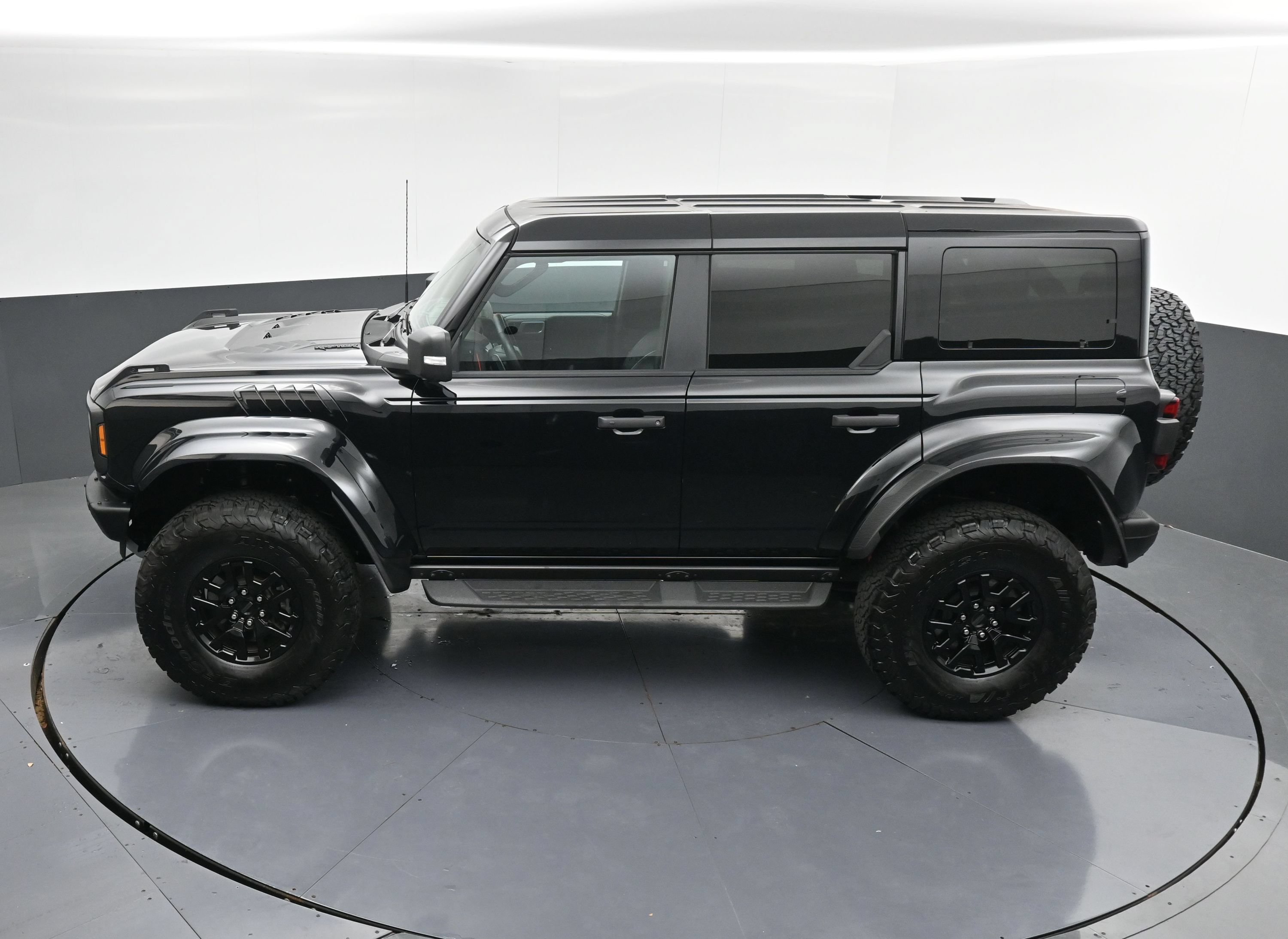 Used 2026 Ford Bronco Raptor AWD/4WD image 35