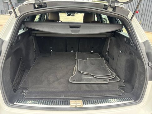 Used 2020 Mercedes-Benz E 450 4MATIC Wagon image 16