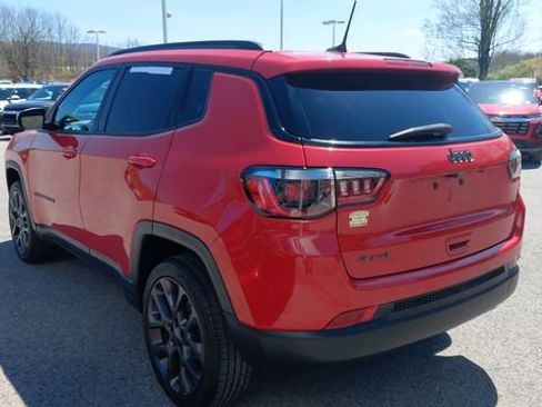Used 2021 Jeep Compass Latitude AWD/4WD image 6