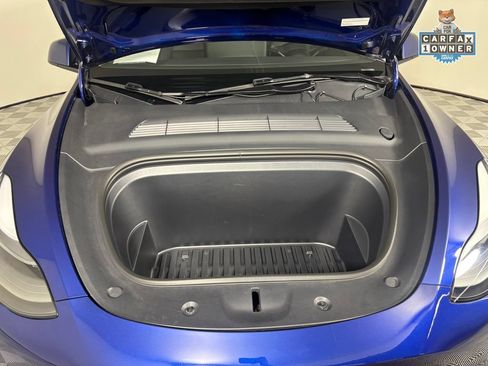 Used 2024 Tesla Model Y Long Range AWD/4WD image 22