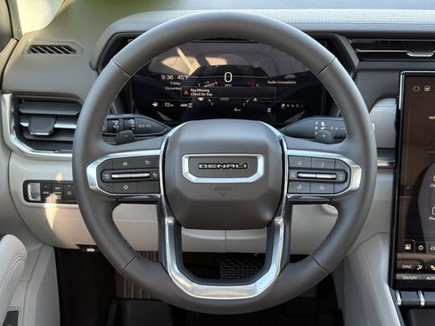 New 2026 GMC Terrain Denali w/ LPO, Floor Liner Package image 34