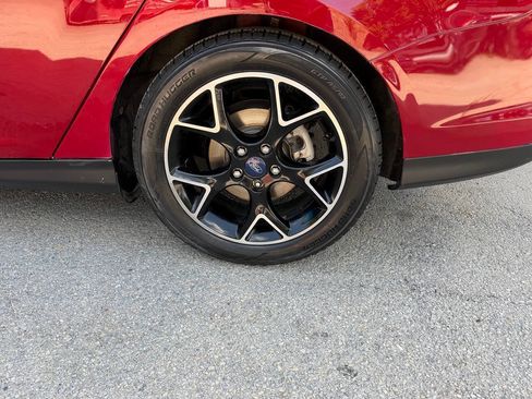 Used 2014 Ford Focus SE w/ Equipment Group 201A FWD image 25