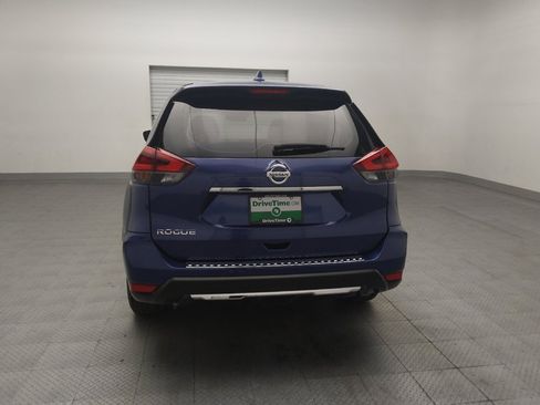 Used 2020 Nissan Rogue S FWD image 6