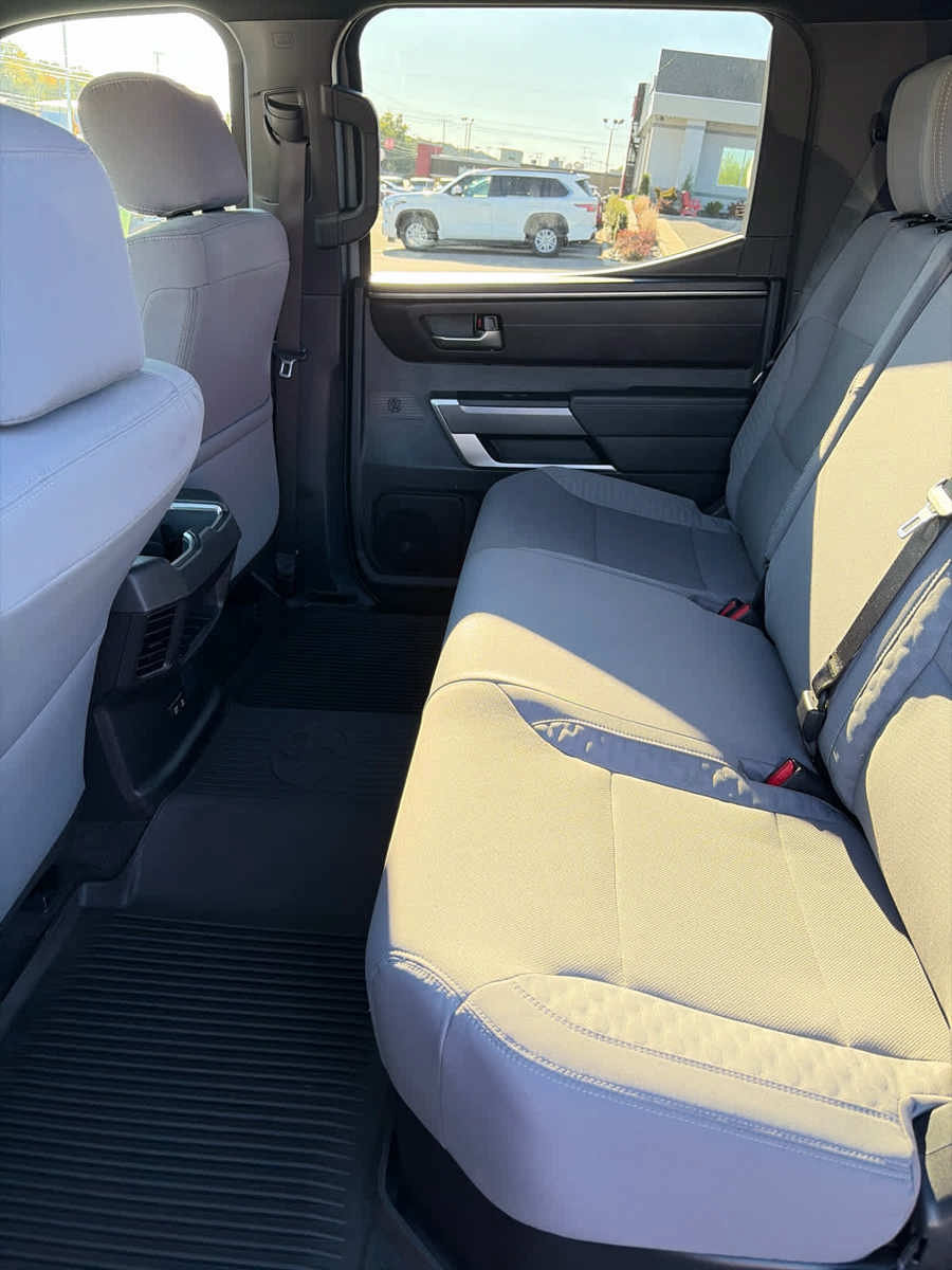 Used 2025 Toyota Tundra SR5 AWD/4WD image 29