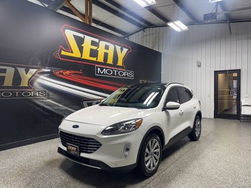 Used 2022 Ford Escape Titanium w/ Titanium Elite Package image 1