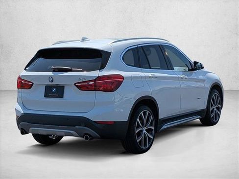 Used 2017 BMW X1 xDrive28i AWD/4WD image 5