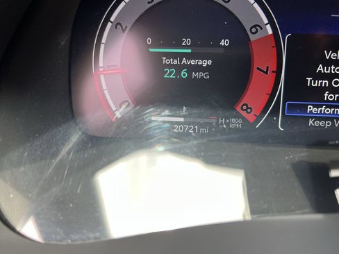 Used 2025 Toyota Highlander XSE AWD/4WD image 22