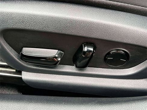 Certified 2023 Lexus ES 350 w/ Premium Package image 25