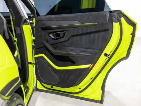 Used 2024 Lamborghini Urus Performante image 29