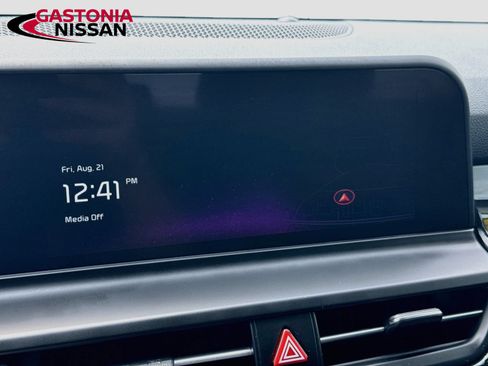 Used 2024 Kia Seltos S FWD image 19
