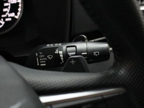 Used 2022 Mitsubishi Outlander SE image 18