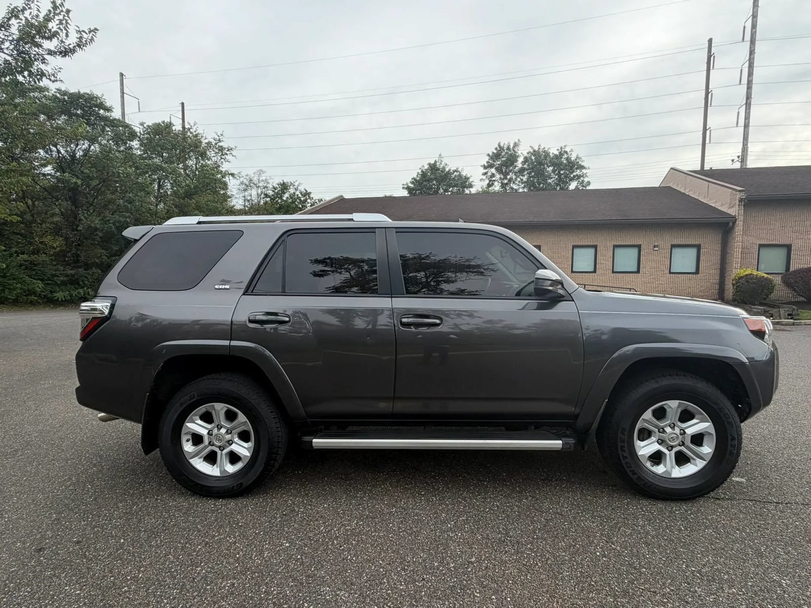 Used 2014 Toyota 4Runner SR5 w/ Convenience Package AWD/4WD image 8