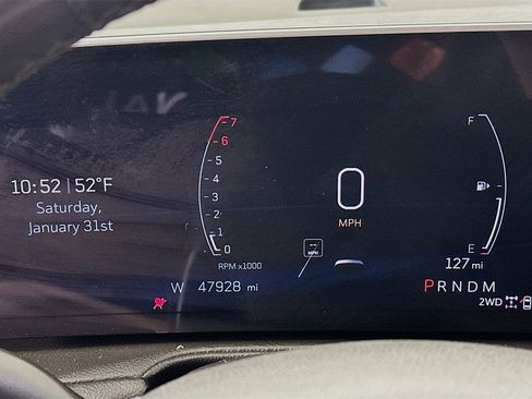 Used 2024 Cadillac XT4 Premium Luxury image 19