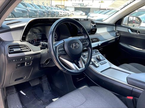 Used 2022 Hyundai Palisade SEL w/ Convenience Package FWD image 17
