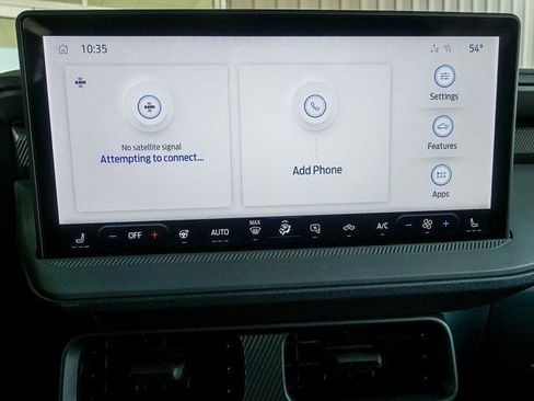 New 2025 Ford Maverick XLT w/ Equipment Group 301A AWD/4WD image 7