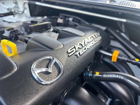 Used 2017 MAZDA MX-5 Miata Grand Touring image 36