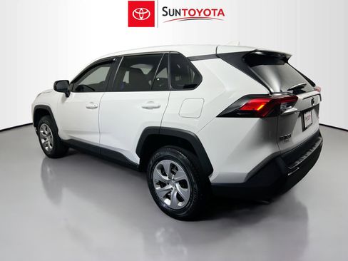 Used 2024 Toyota RAV4 LE FWD image 6