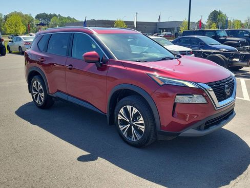 Used 2023 Nissan Rogue SV w/ SV Premium B Package FWD image 1
