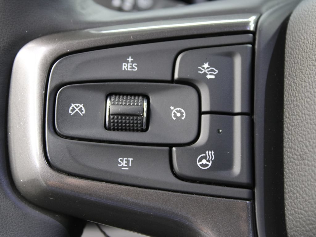 Used 2025 Chevrolet Silverado 2500 ZR2 w/ Technology Package AWD/4WD image 64