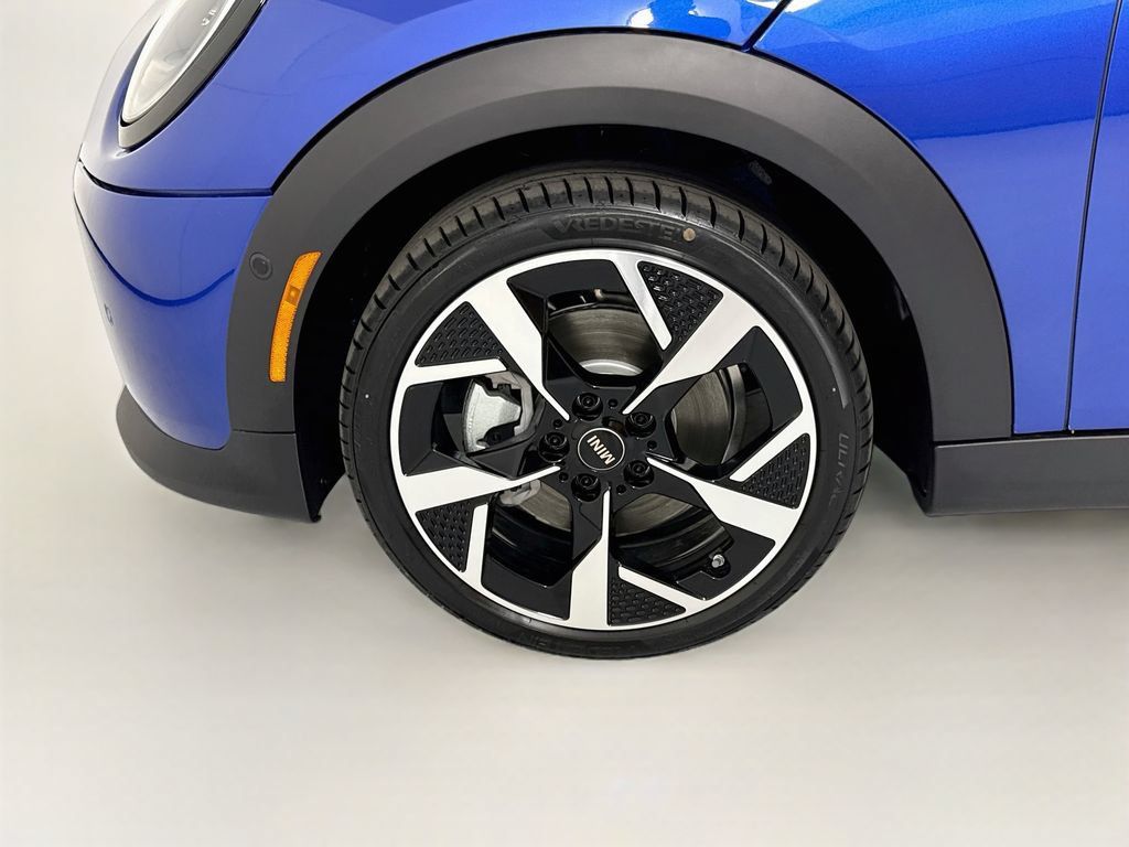 New 2027 MINI Cooper 4-Door Hardtop FWD image 30