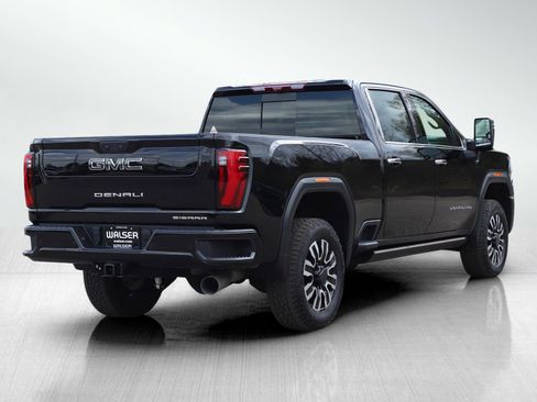 Used 2025 GMC Sierra 2500 Denali Ultimate AWD/4WD image 5