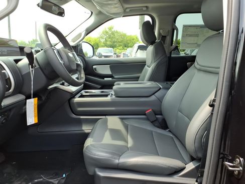 New 2026 Ford Expedition Active AWD/4WD image 15