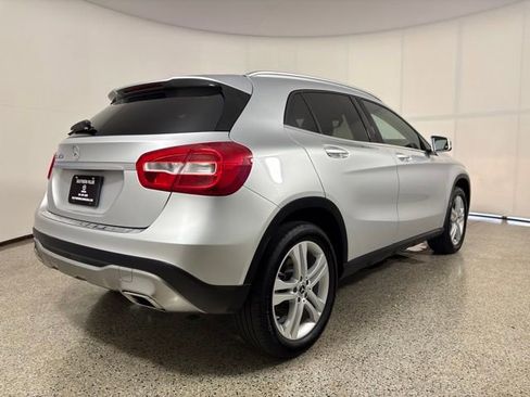 Used 2020 Mercedes-Benz GLA 250 image 6