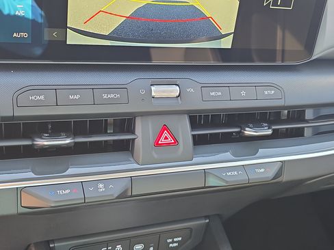 New 2026 Kia K4 EX FWD image 24