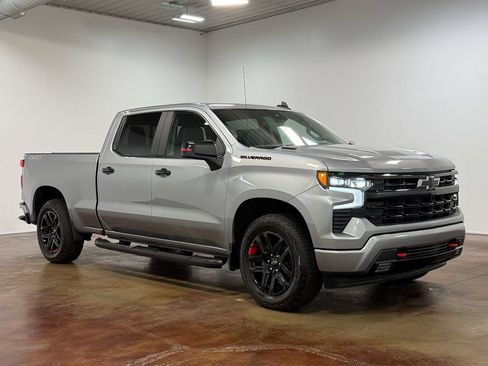 Used 2025 Chevrolet Silverado 1500 RST w/ Redline Edition AWD/4WD image 22