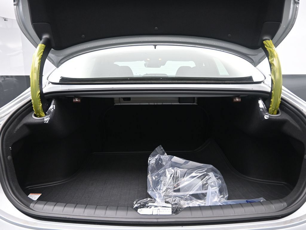 New 2026 Hyundai Sonata SEL FWD image 29