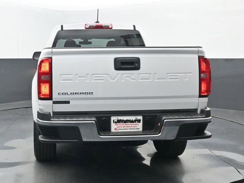 Used 2022 Chevrolet Colorado W/T image 4